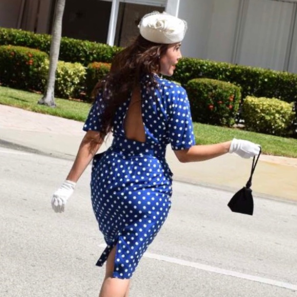 VINTAGE POLKA DOT LUCILLE BALL LIKE DRESS SZ 10